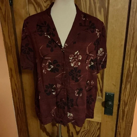 Vtg 90s Red Floral Shirt - Picture 3 of 12